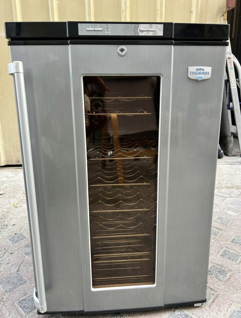 | Al Thahani Furniture, Abu Dhabi | December, 2023
