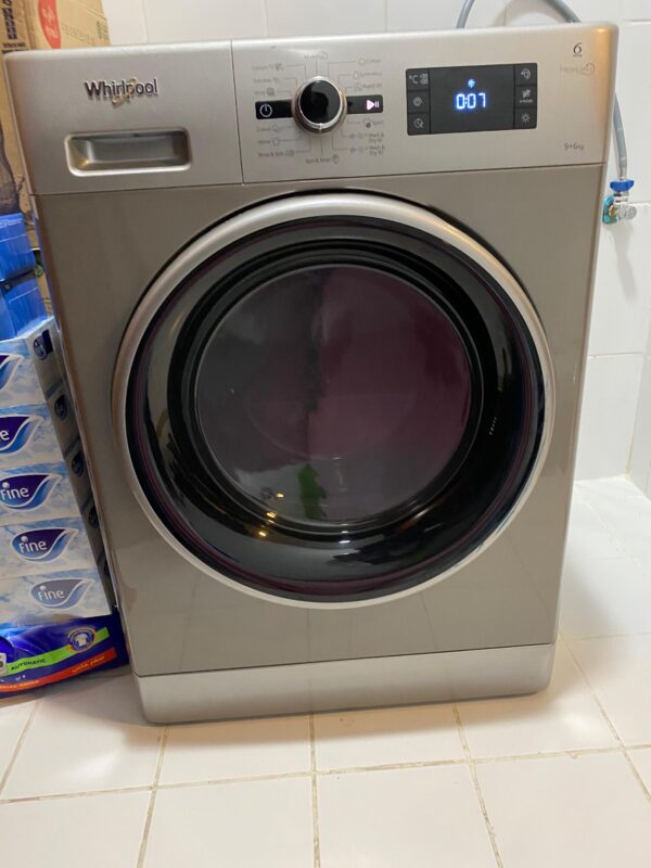 Washing Machine Front Loader from Whirlpool
