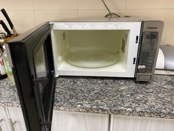 Microwave from Panasonic - Image 2