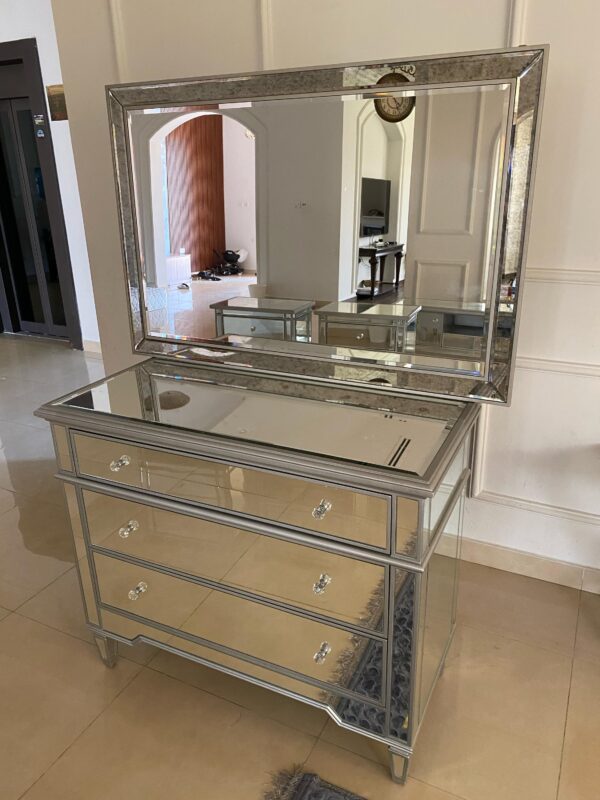 Dressing with Mirror from Home Center - Image 2