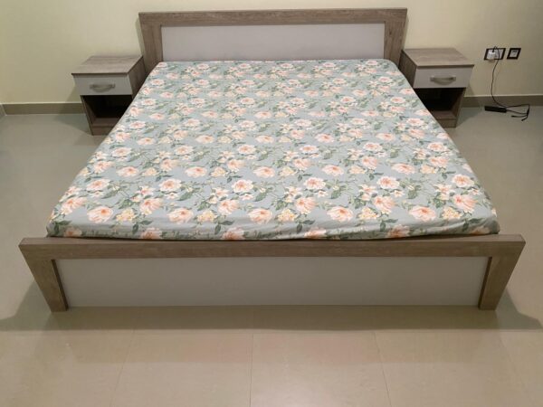 Bed Set King from Home Box - Image 5
