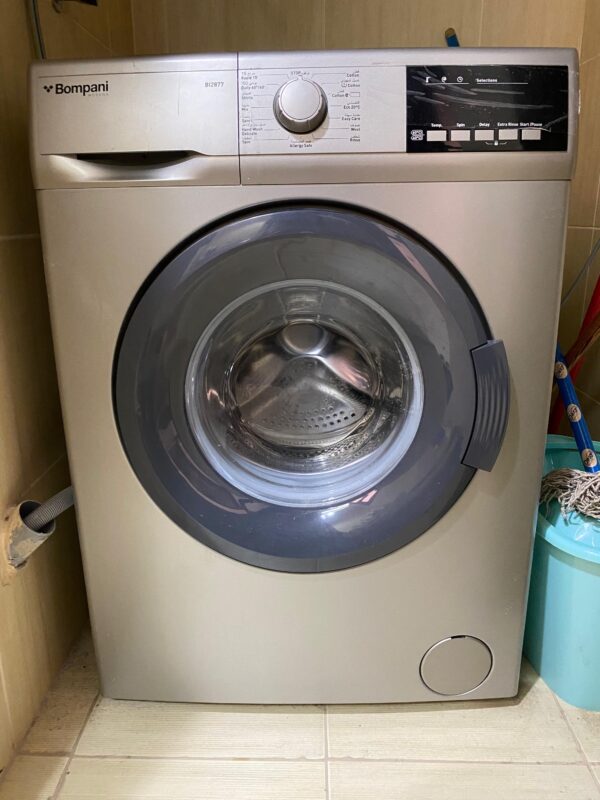 Washing Machine Front Loader from Ariston