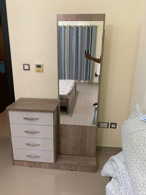 Bed Set King from Home Box - Image 8