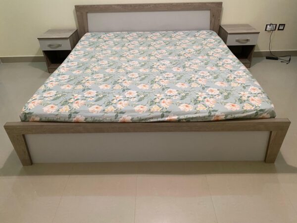 Bed Set King from Home Box - Image 6