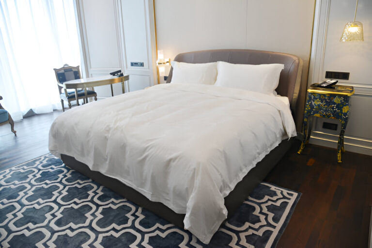 King Bed with Mattress
