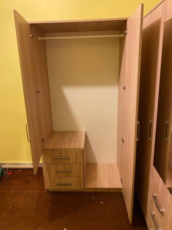 Wardrobe 2 Door from Home Center - Image 5