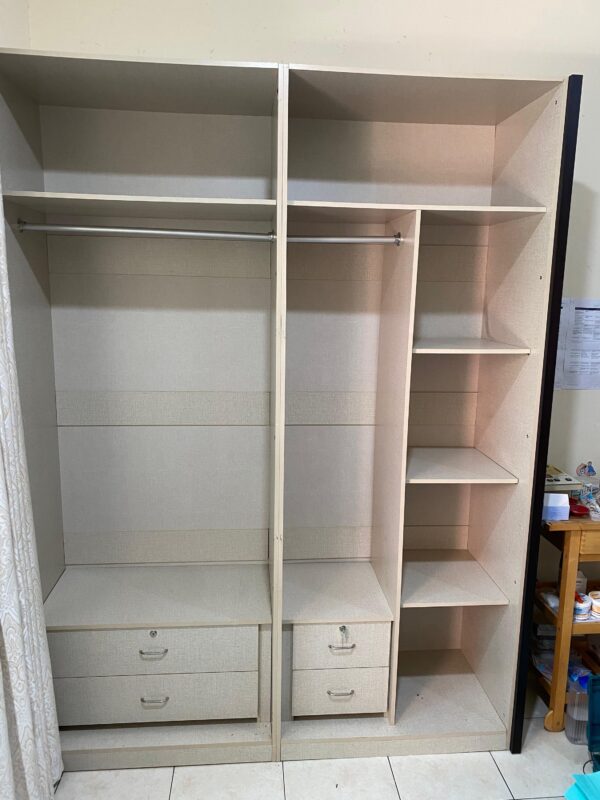 Wardrobe 4 door from Pan Home - Image 6
