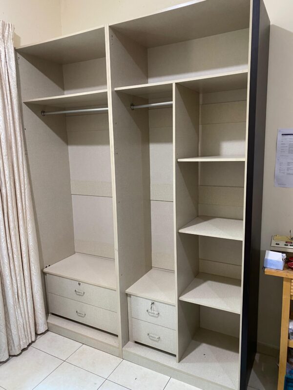 Wardrobe 4 door from Pan Home - Image 7
