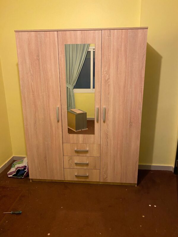 Wardrobe 3 Door from Home Center - Image 4