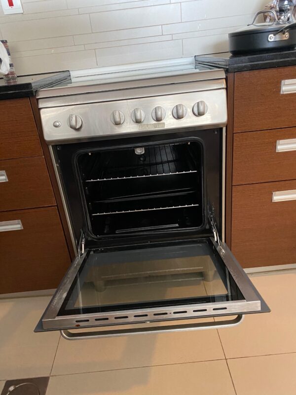 Gas Cooker Free Standing from Technogas - Image 5