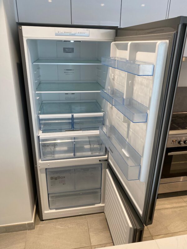 Fridge French Door from Bosh - Image 7