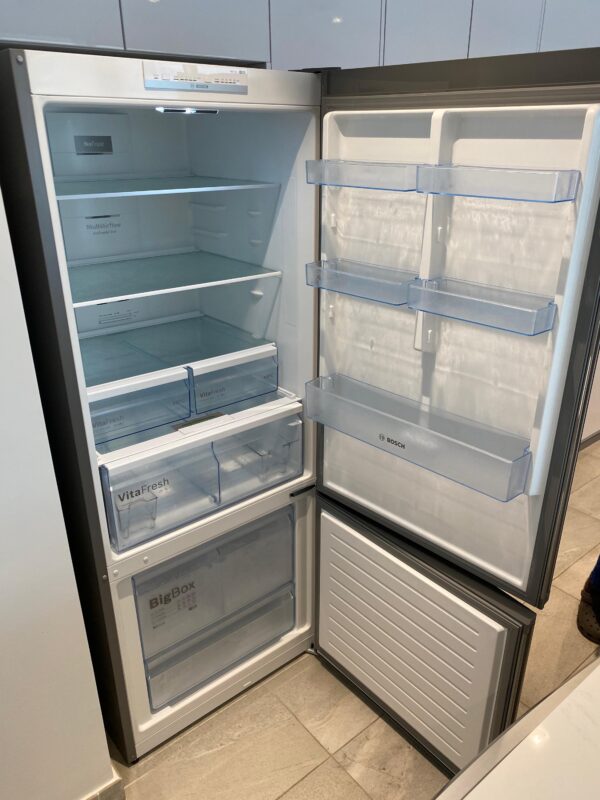Fridge French Door from Bosh - Image 6