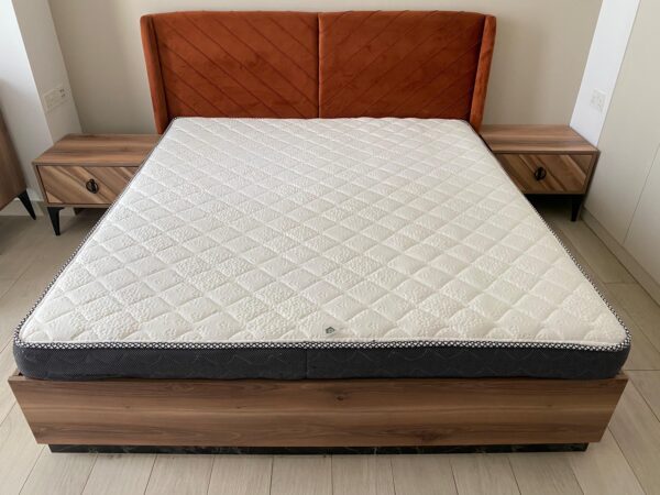 Bed Set King from Home Center - Image 4