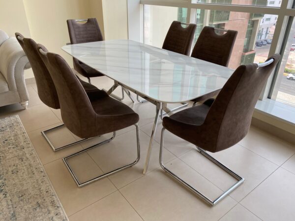 Dinning set with 6 Chair from Home Center - Image 6