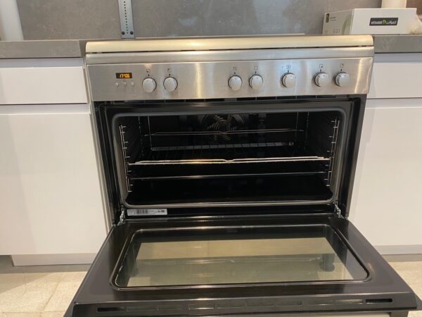 Gas Cooker Free Standing from Electrolux - Image 8