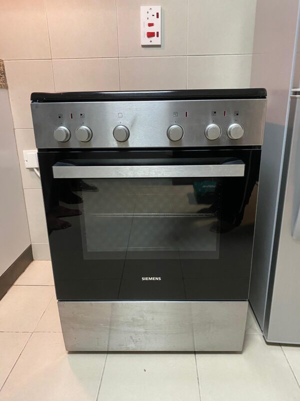Cooker Electric Free Standing from Siemens