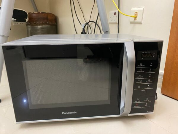 Panasonic Microwave Oven - Image 3