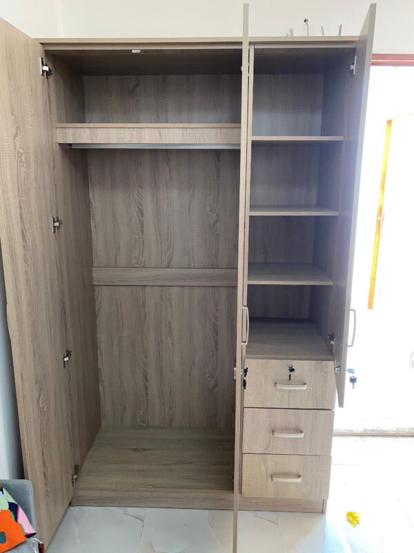 Wardrobe 3-Door, Home Center - Image 4