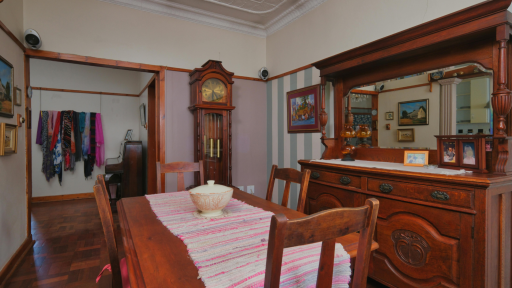 Second Hand Furniture